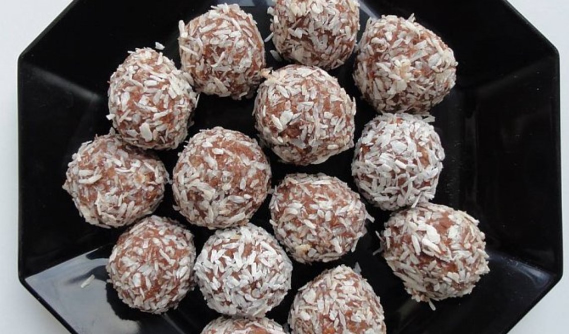 Domě tips Co-budete-potrebovat-1745237014 Chutné rychlé nepečené cukroví: Recept na Slavnostní Večeři recepty Domě tips Co-budete-potrebovat-1745237014 Chutné rychlé nepečené cukroví: Recept na Slavnostní Večeři recepty