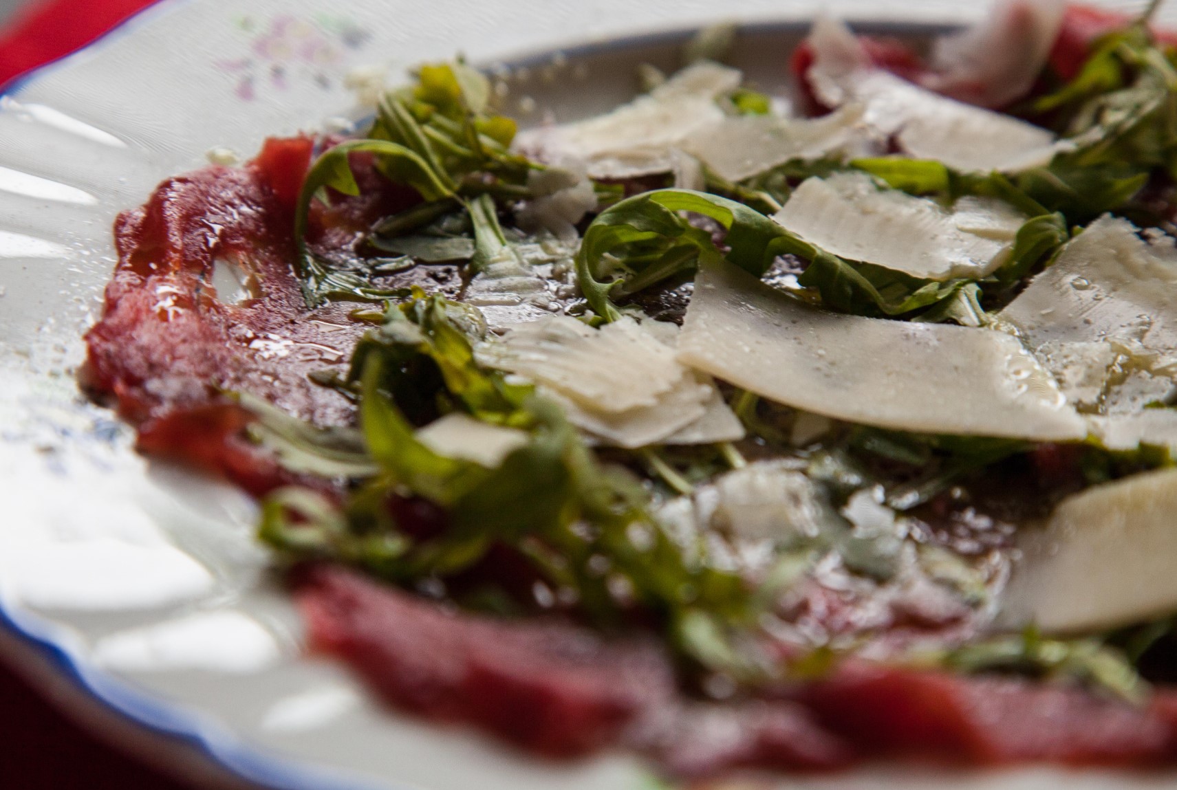 Domě tips Krok-za-krokem-1745229514 Rychlý a Chutný hovězí carpaccio za 15 minut recepty  
